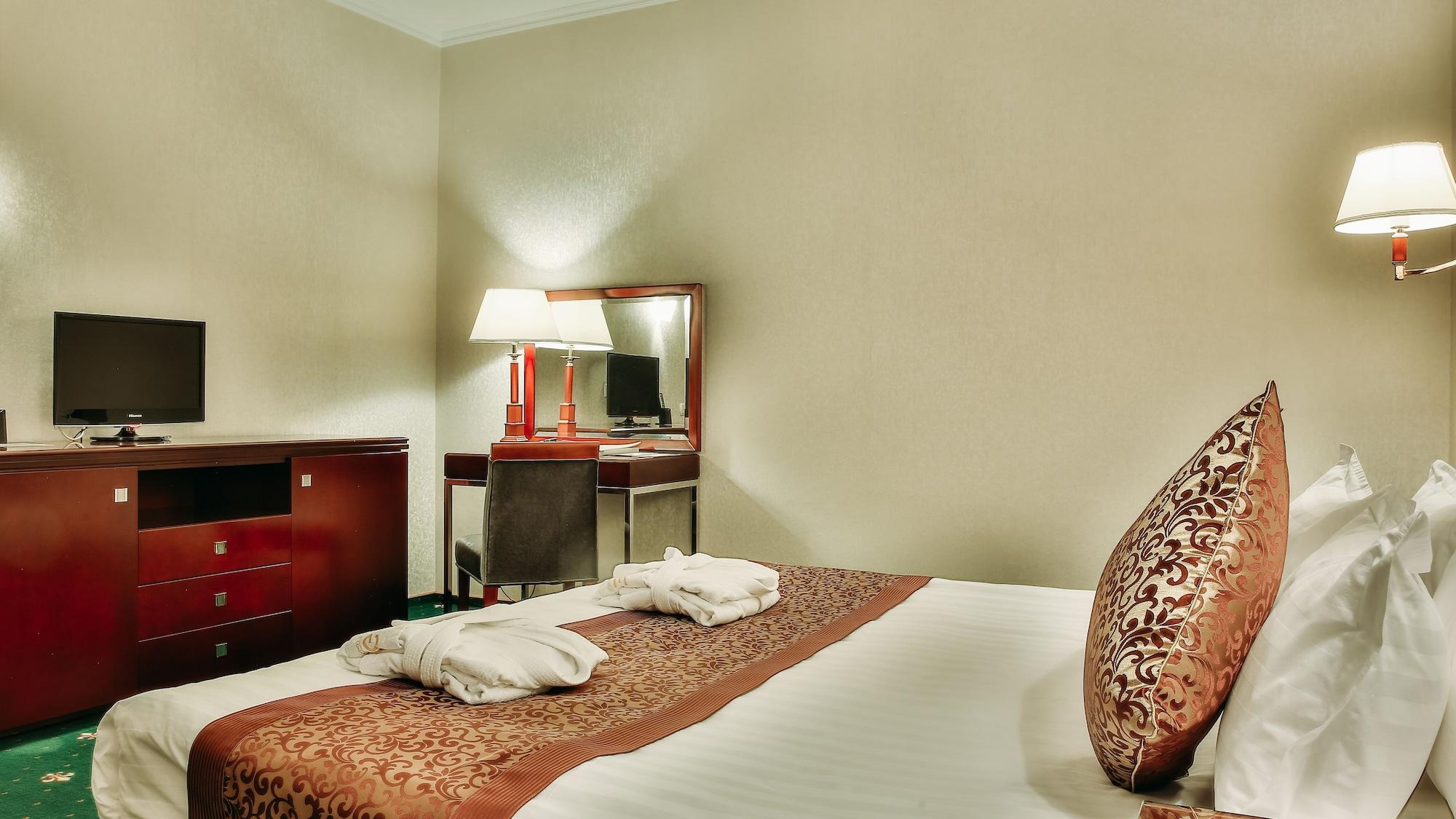 Hotel Goldman Empire Astana Zewnętrze zdjęcie
