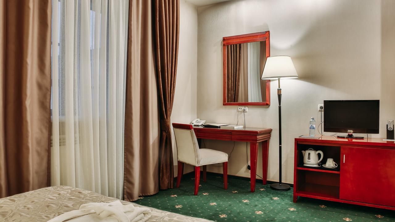 Hotel Goldman Empire Astana Zewnętrze zdjęcie